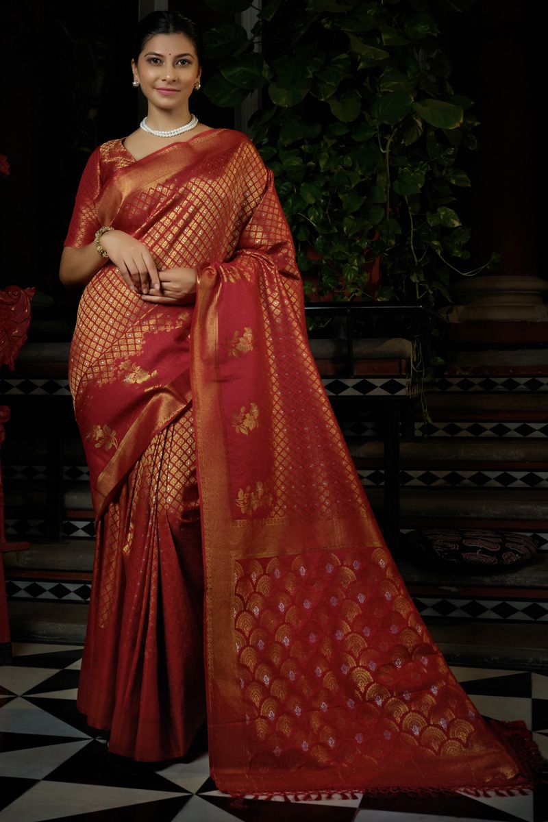 Crimson Red Two Tone Kanjivaram Silk Saree with Weaving Work for Function