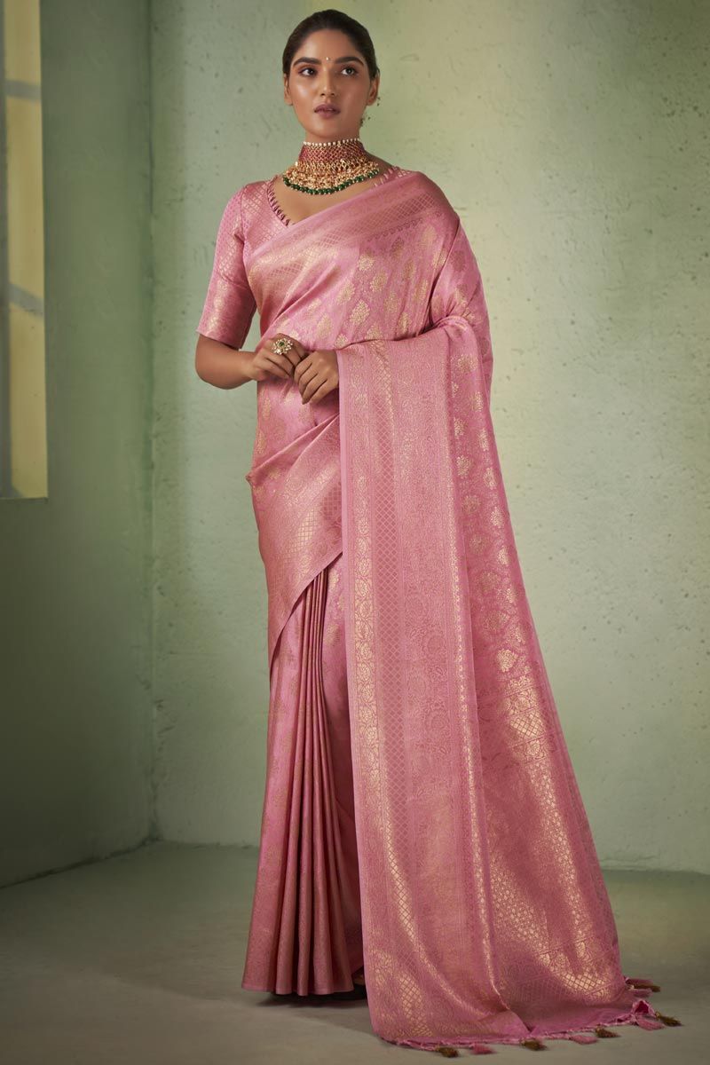 Pink Color Entrancing Kanjivaram Silk Saree With Weaving Work