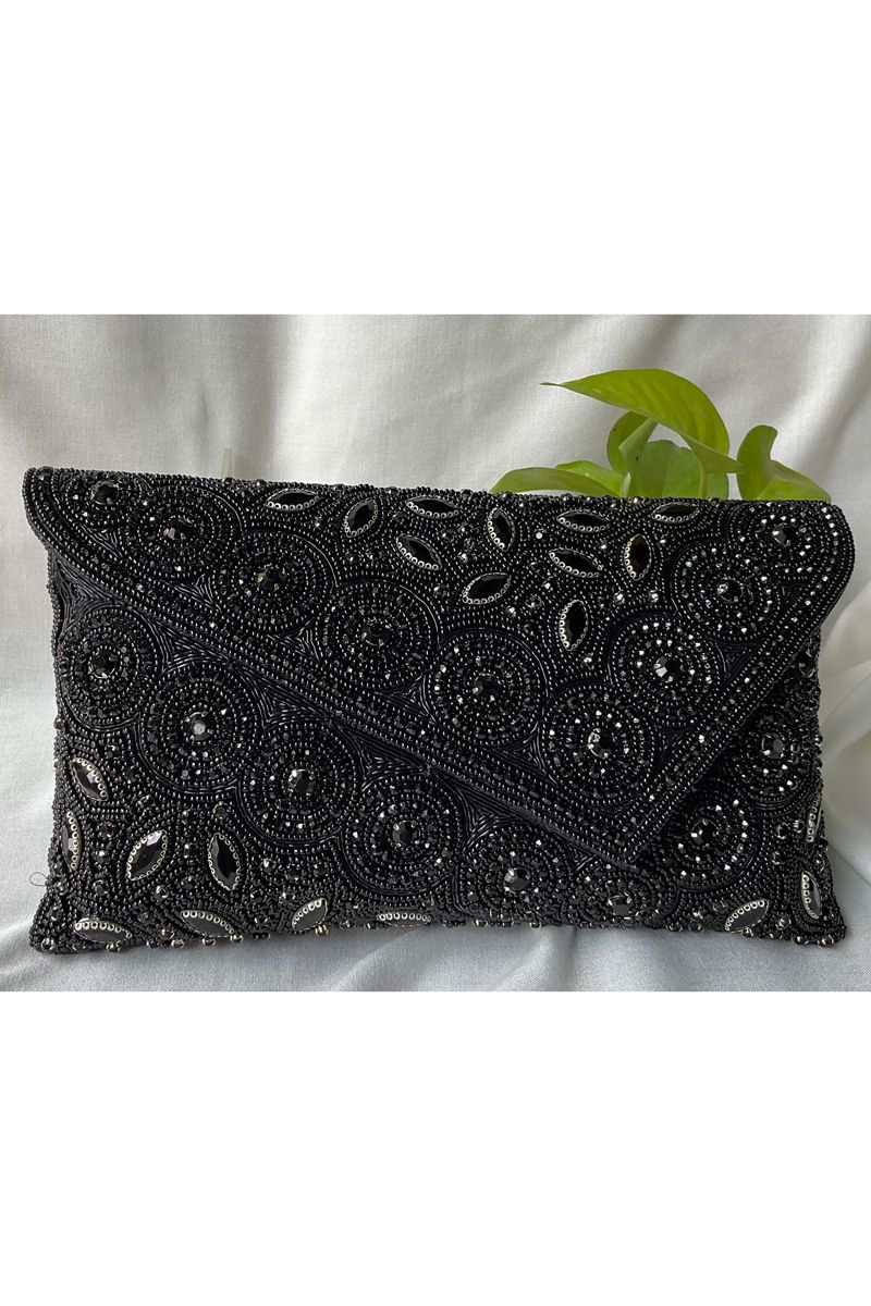 Black Radiant Nightfall Party Wear Crystals Clutch