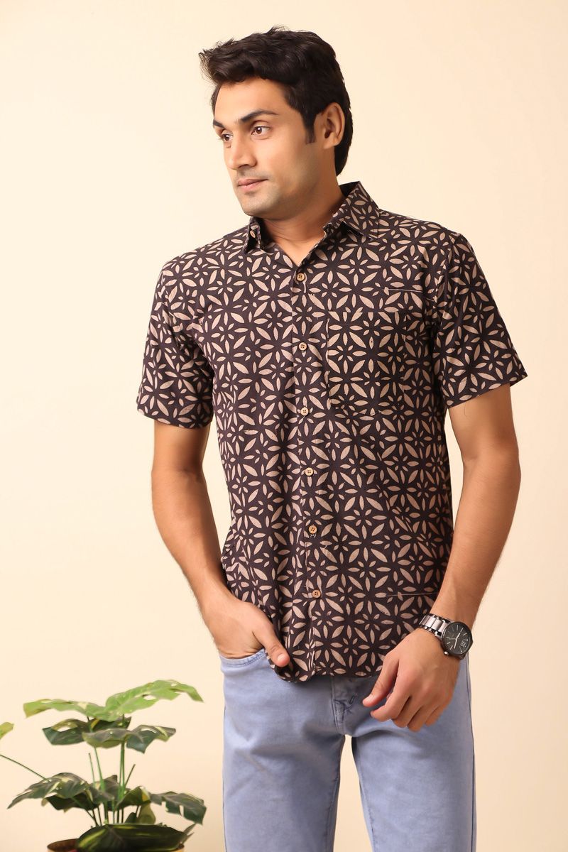 Dark Brown Cotton Kalamkari Print Casual Slim Fit Half Sleeve Shirt