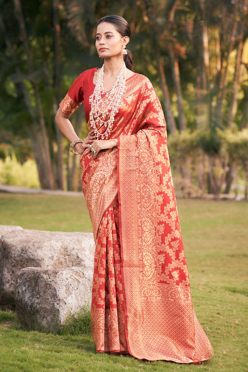 Red Festive Look Beguiling Art Silk Saree