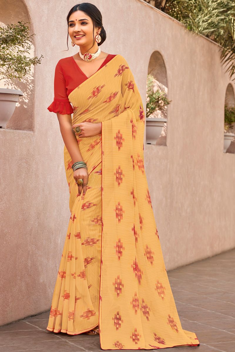 Yellow Color Ingenious Casual Look Floral Printed Georgette Saree