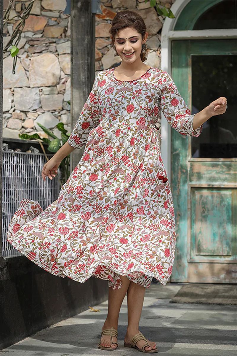 Off White Floral Printed Cotton Ethnic Kurti