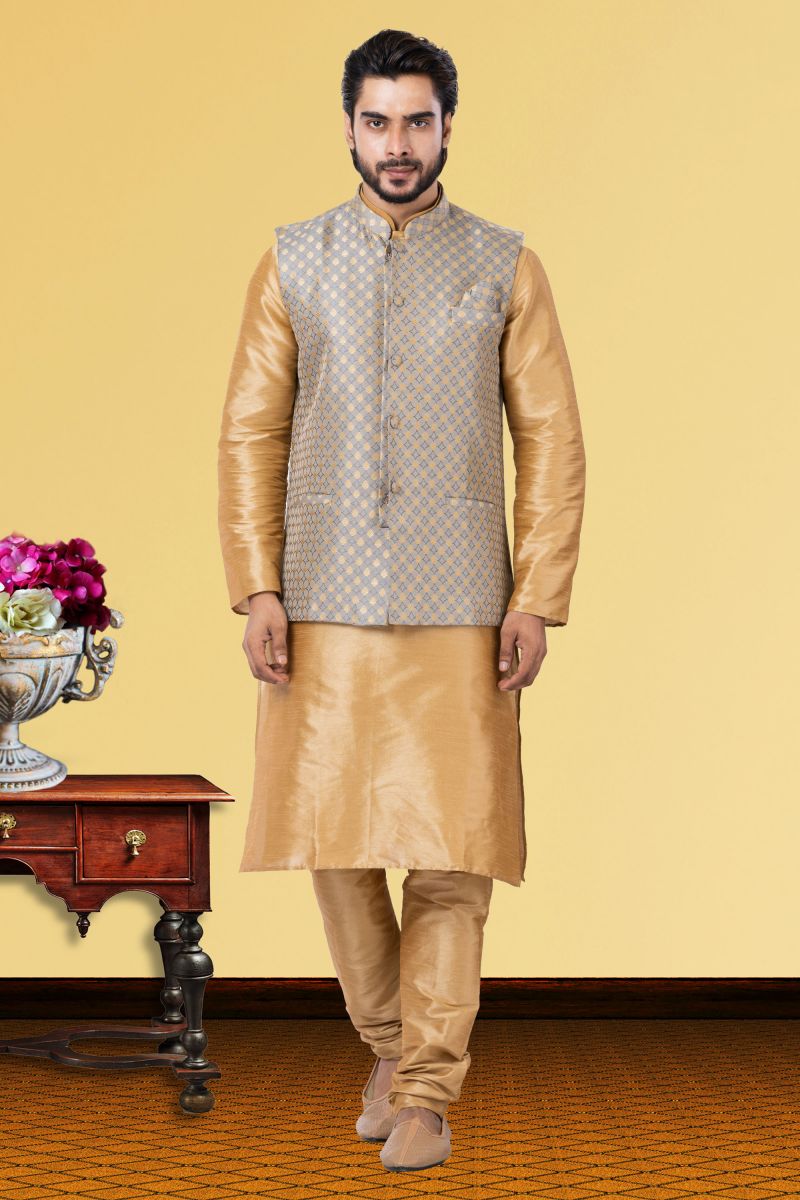 Cream Reception Wear Readymade Dhupion Raw Silk Kurta Pyjama For Men With Jacket