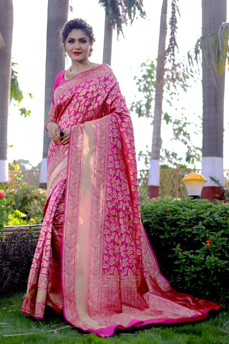 Weaving Work On Pink Color Banarasi Silk Saree